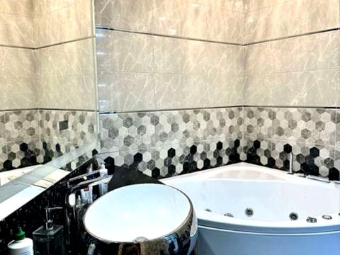 квартира за адресою Небесної Сотні вул., 38