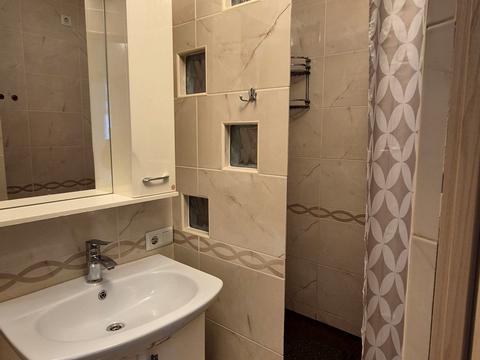 квартира за адресою Захисників України вул. (1-го Травня), 1г