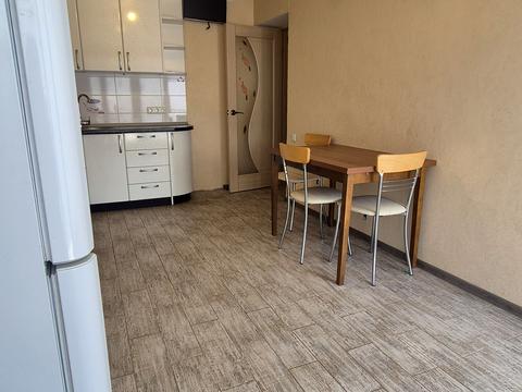 квартира за адресою Захисників України вул. (1-го Травня), 1г