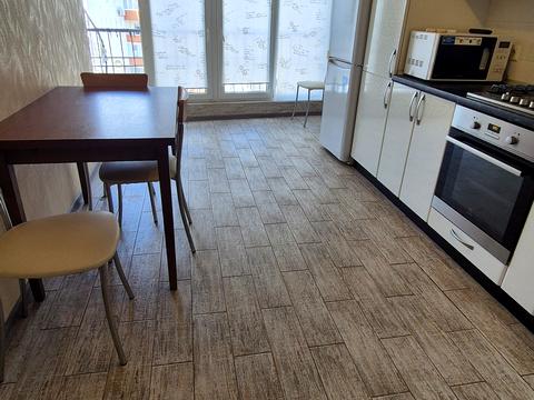 квартира за адресою Захисників України вул. (1-го Травня), 1г