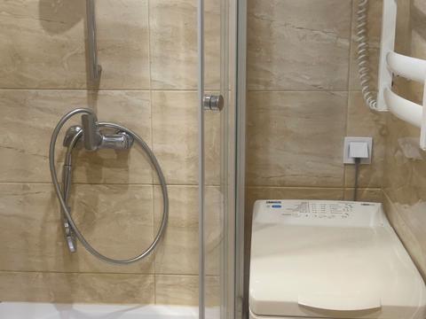 квартира по адресу Героев Полка "Азов ул. (Малиновского маршала), 28-Б