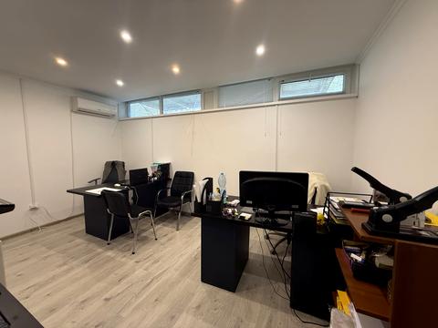 комерційна за адресою Минайська вул., 111