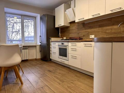 квартира за адресою Котляревського вул., 7