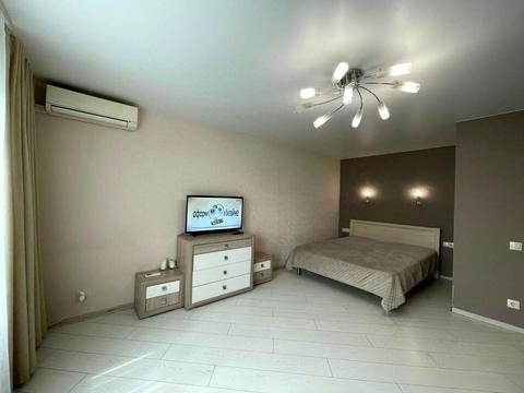 квартира за адресою Джона Ленона вул., 41