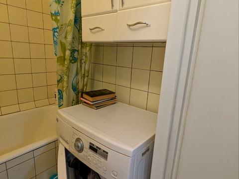 кімната за адресою Володимира Івасюка просп. (Героїв Сталінграду), 42-В