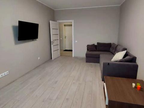 квартира за адресою Авіаконструктора Ігоря Сікорського вул. (Танкова), 4-Б