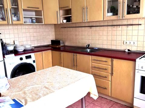 квартира за адресою Гайдамацька вул. (Марфи Струтинської), 35