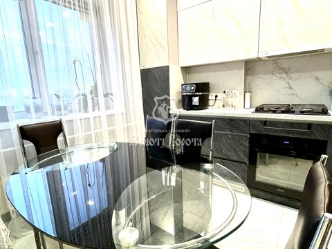 квартира за адресою Вишнева вул., 27