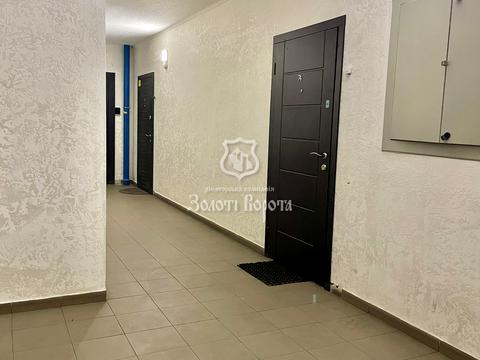 квартира за адресою Вишнева вул., 27