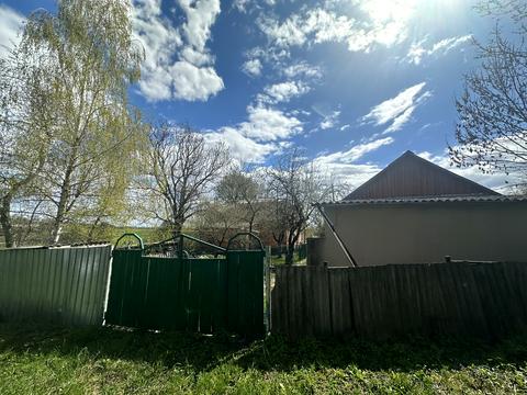 будинок за адресою с. Малі Коровинці, Вишнева, 20