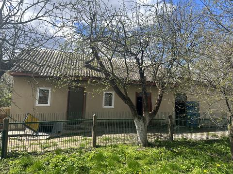 будинок за адресою с. Малі Коровинці, Вишнева, 20