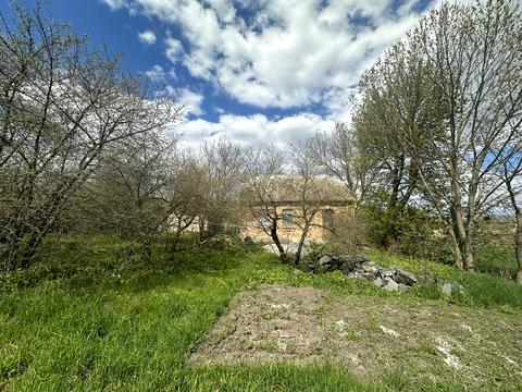 будинок за адресою с. Малі Коровинці, Вишнева, 20