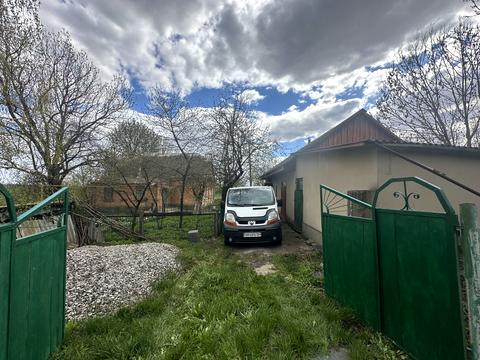 будинок за адресою с. Малі Коровинці, Вишнева, 20