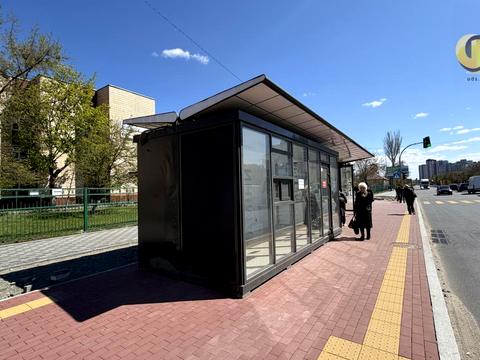 комерційна за адресою Харківське шосе, 123