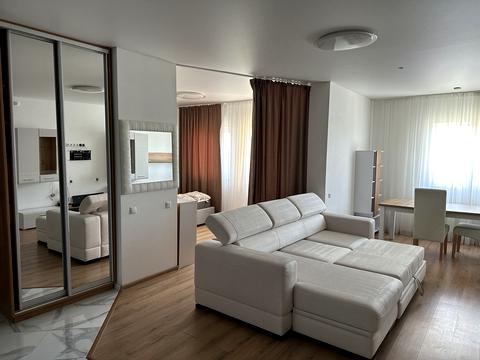 квартира за адресою Наталії Ужвій вул., 12