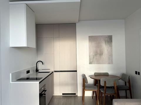 квартира по адресу Киев, Салютная ул., 21