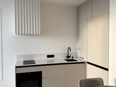 квартира по адресу Киев, Салютная ул., 21