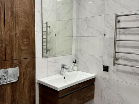 квартира по адресу Киев, Салютная ул., 21