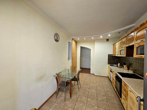 квартира по адресу Днепровская набережная ул., 25