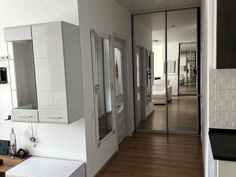 квартира за адресою Наталії Ужвій вул., 12