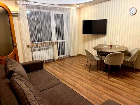 квартира за адресою Велика Васильківська вул. (Червоноармійська), 102