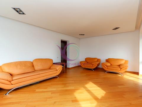 дом по адресу Независимости ул.