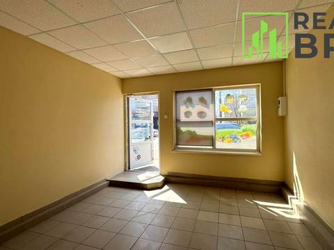 комерційна за адресою Миру, 40