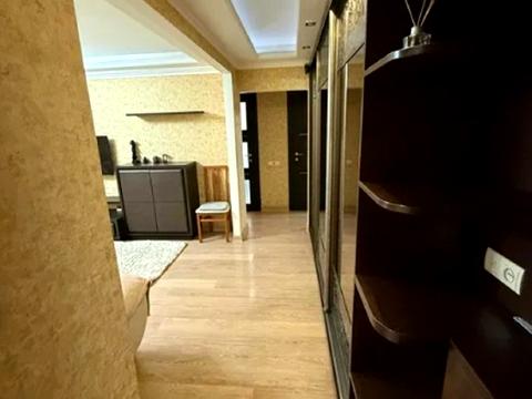 квартира за адресою Героїв просп., 46