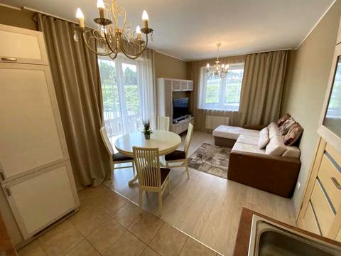 квартира за адресою Джерельна вул., 77