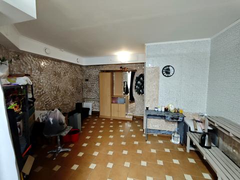 комерційна за адресою Кравчука вул., 46г