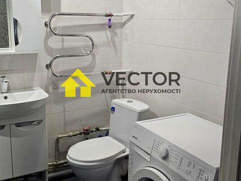 квартира по адресу Латышева пер. (Латышева), 11