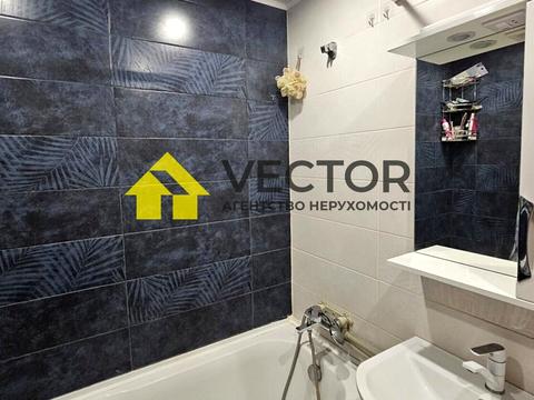 квартира по адресу Латышева пер. (Латышева), 11