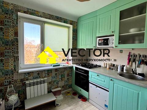 квартира по адресу Латышева пер. (Латышева), 11