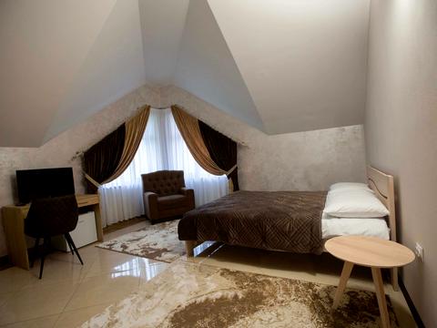 дом по адресу Головна, 56а