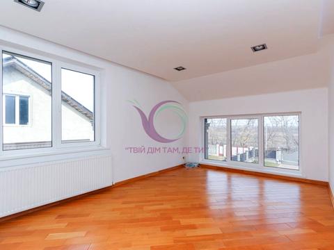 дом по адресу Незалежності, 5