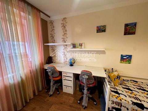 квартира за адресою Поздовжня вул., 3б
