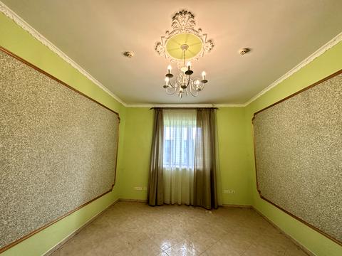 комерційна за адресою Львівська вул., 1