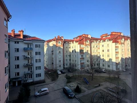 квартира за адресою Івана Миколайчука вул., 7