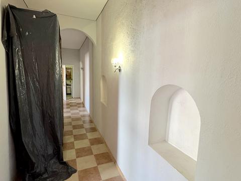 коммерческая по адресу Троицкая ул., 28