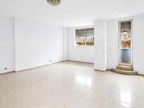 комерційна за адресою Райдужний масив вул., 19/4