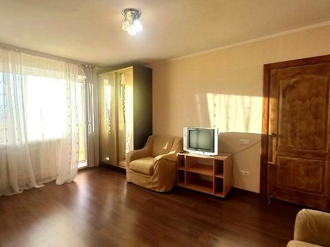 квартира за адресою Лариси Руденко вул., 10-В