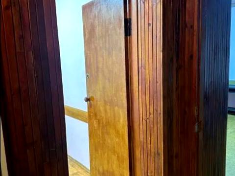комерційна за адресою Канатна вул., 81/1