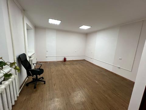 комерційна за адресою Симона Петлюри вул. (Чкалова), 19