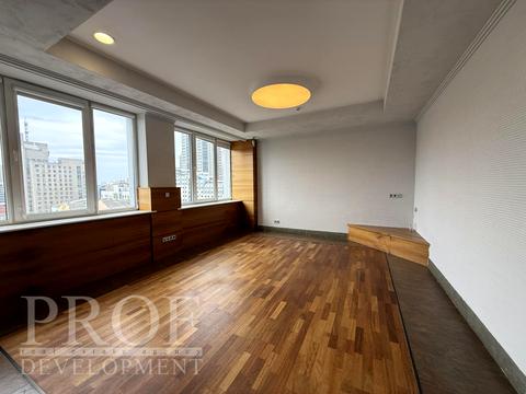 комерційна за адресою Велика Васильківська вул. (Червоноармійська), 25