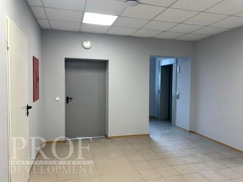 комерційна за адресою Велика Васильківська вул. (Червоноармійська), 25