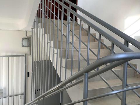 комерційна за адресою Велика Васильківська вул. (Червоноармійська), 25