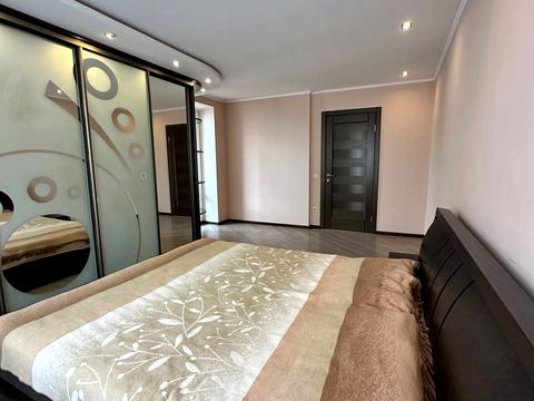 квартира по адресу Александра Довженко ул., 1