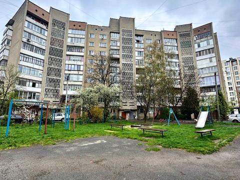 квартира по адресу Александра Довженко ул., 1