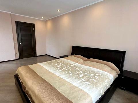 квартира по адресу Александра Довженко ул., 1