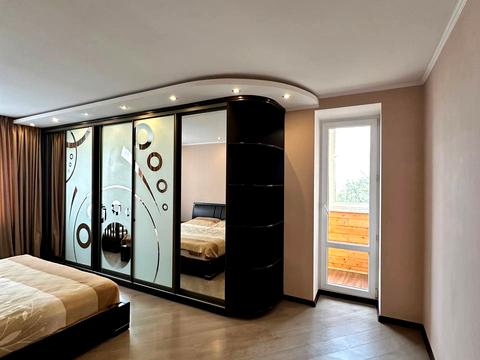 квартира по адресу Александра Довженко ул., 1